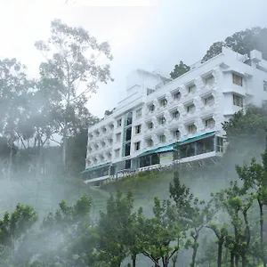 Hotel Misty Mountain, Munnar